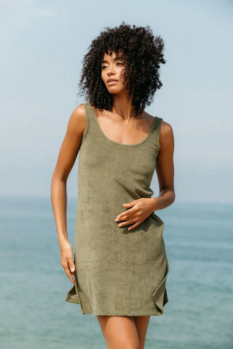 GILI'S - Robe éponge - Dark Khaki - Pour Femme - sportium store