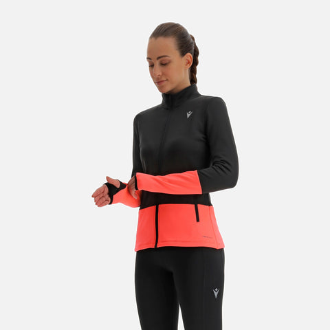 Achetez sweat-shirt running  femme  macron erica au meilleur prix sur sportium.fr. Disponible en livraison ou en retrait au magasin.